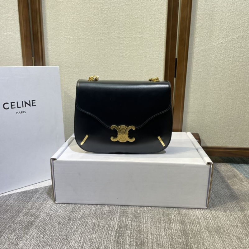 Ce1i*e triomphe bags